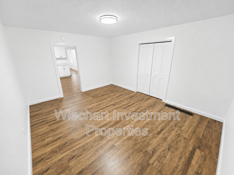 620 W Wayne St – photo 3