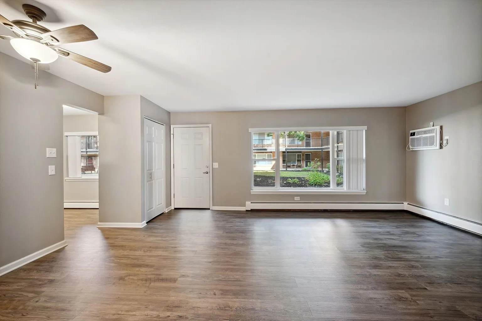 3838 W Sylvania Ave – photo 5
