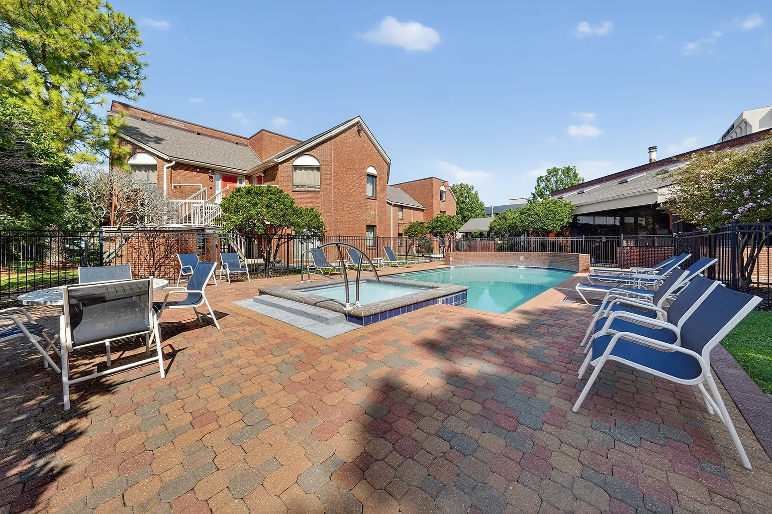 Cottages at Corporate – photo 2