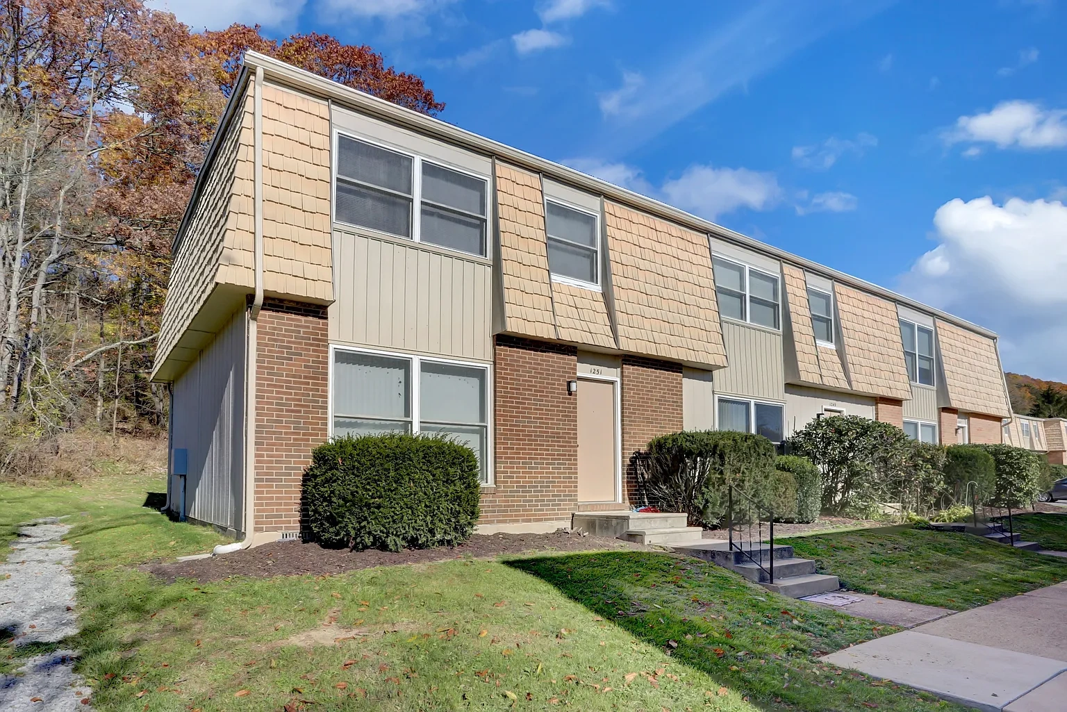 Woodland Park Apartments – photo 4
