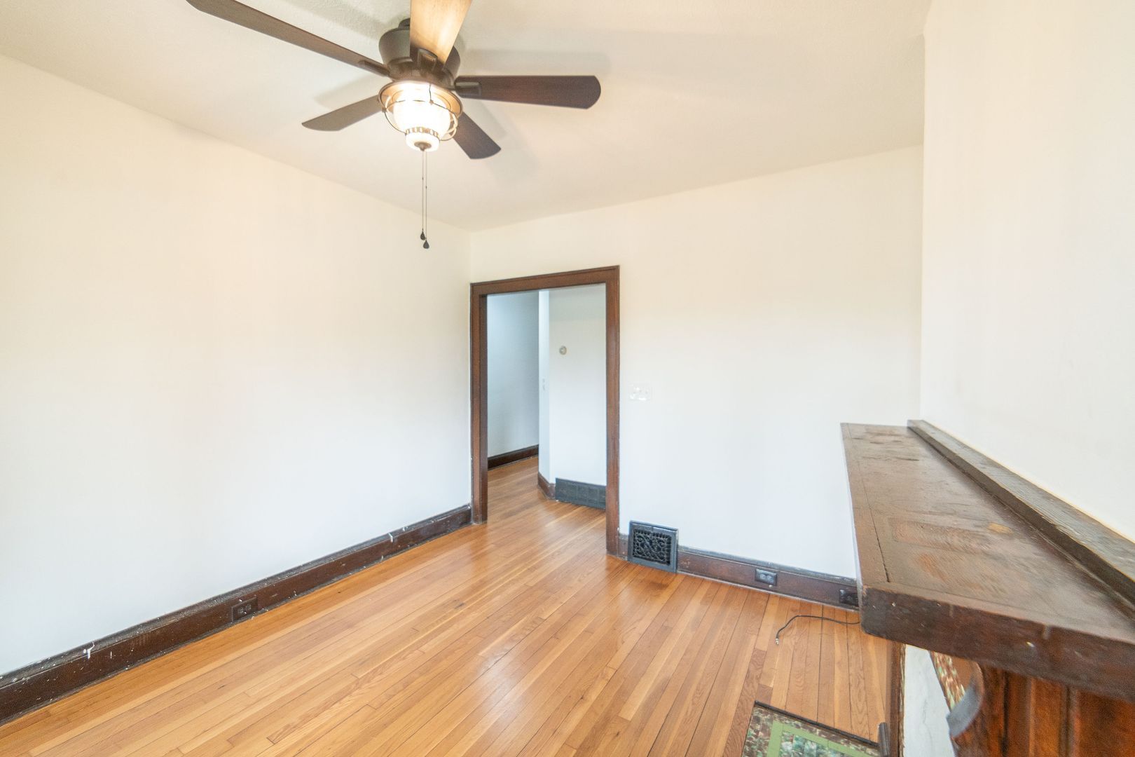 2215 W 14th St unit 2215 #2 – photo 3