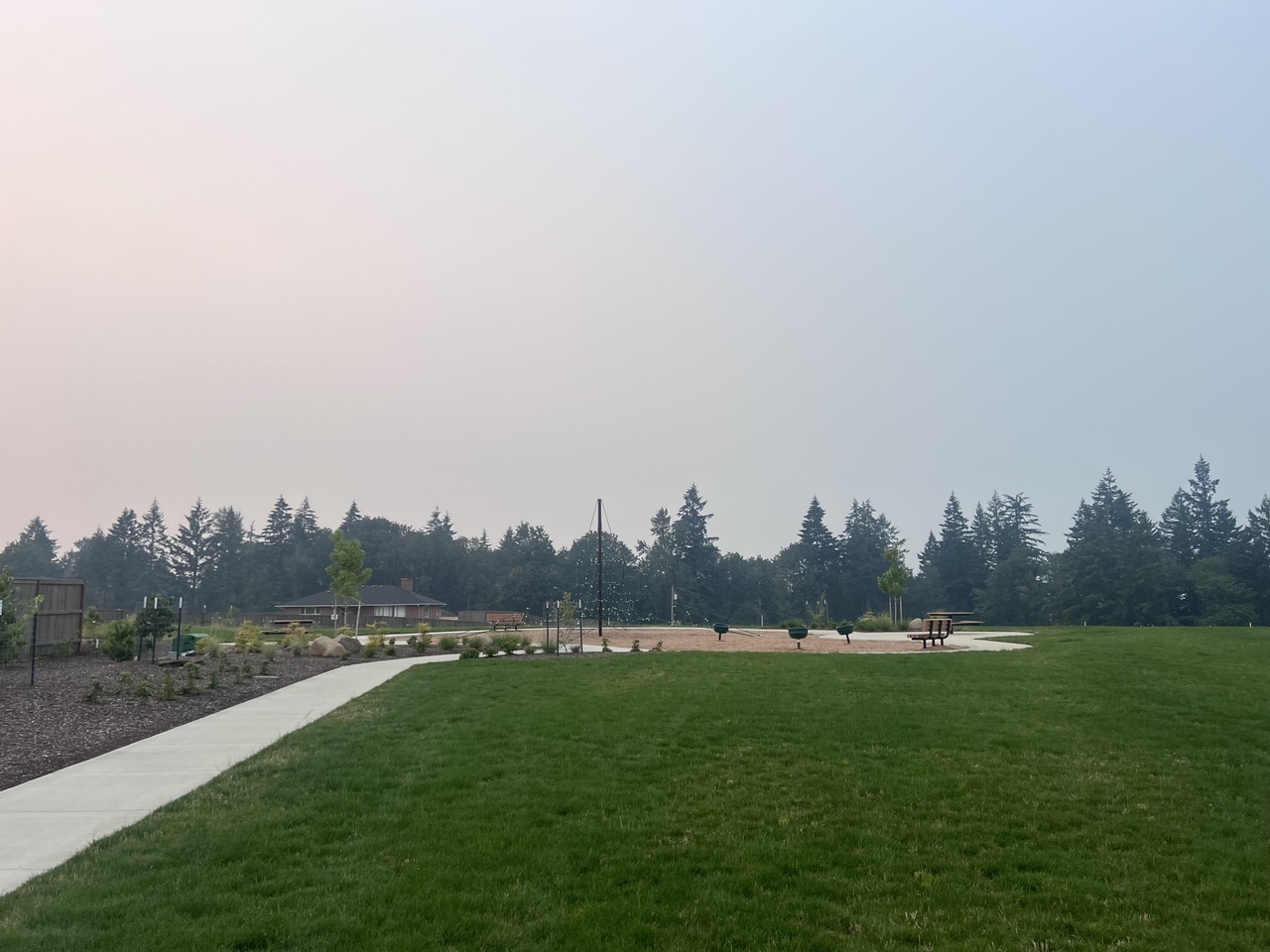15868 SE Compass Crse St – photo 4