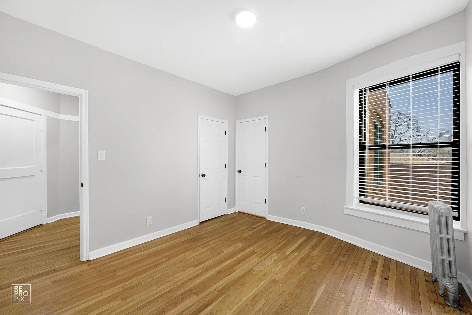 2826 E 76th – photo 5