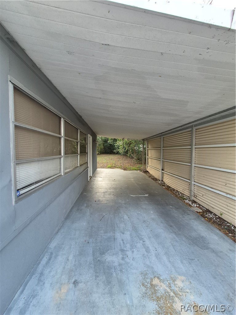 11 S Barbour St – photo 3
