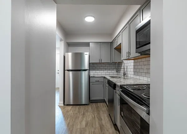Rocky Creek Townhouse Apartments – photo 3
