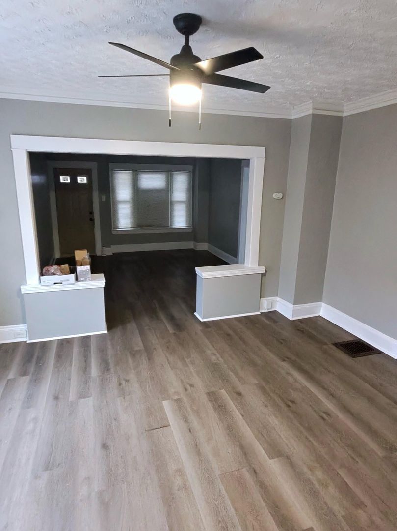 10514 Mt Auburn Ave unit Down Stairs – photo 5