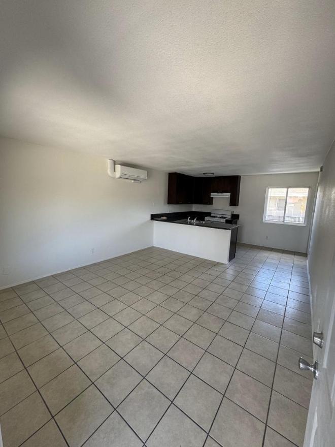 163 E 15th St – photo 4