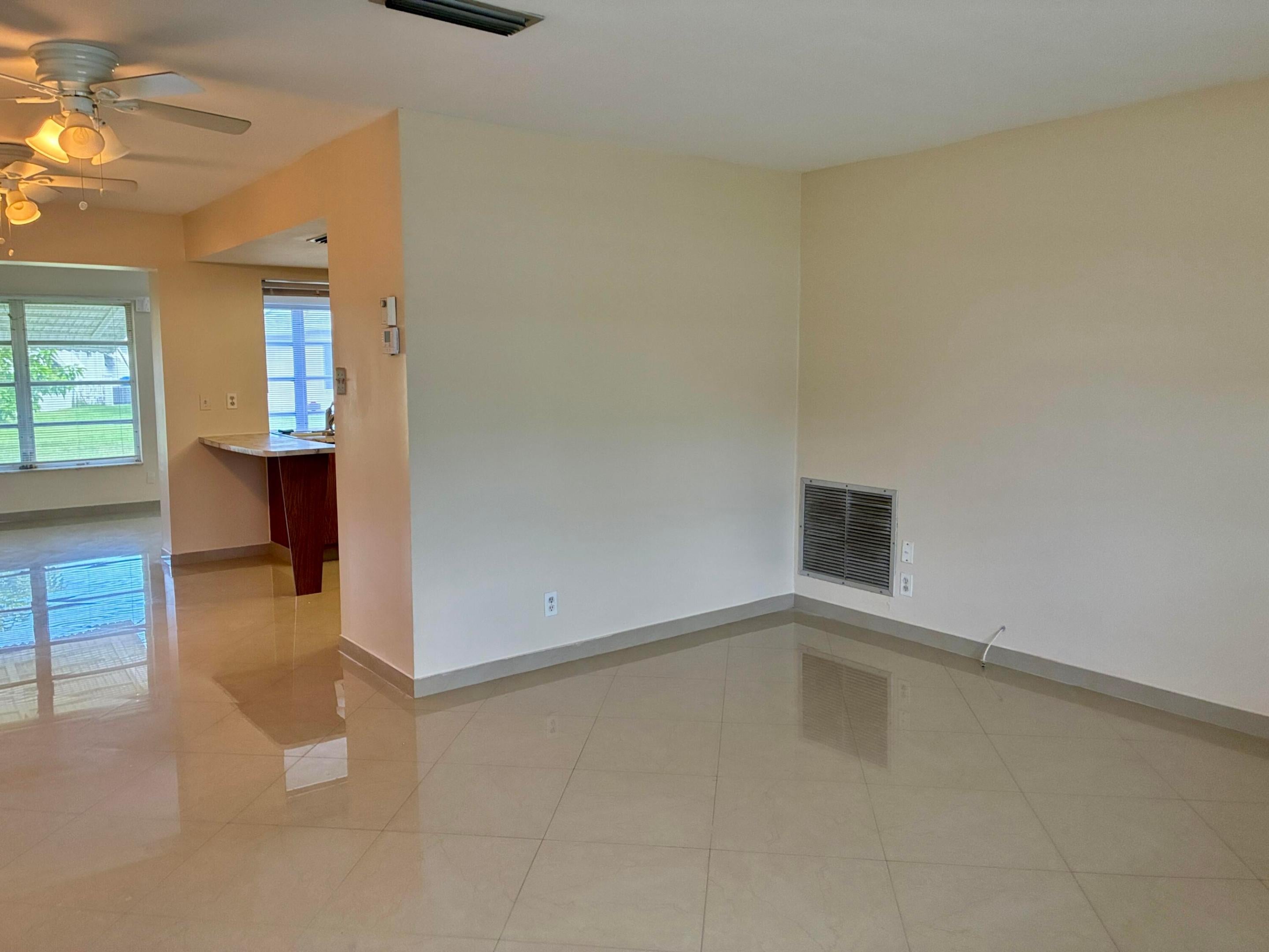 7470 NW 7th Pl – photo 4