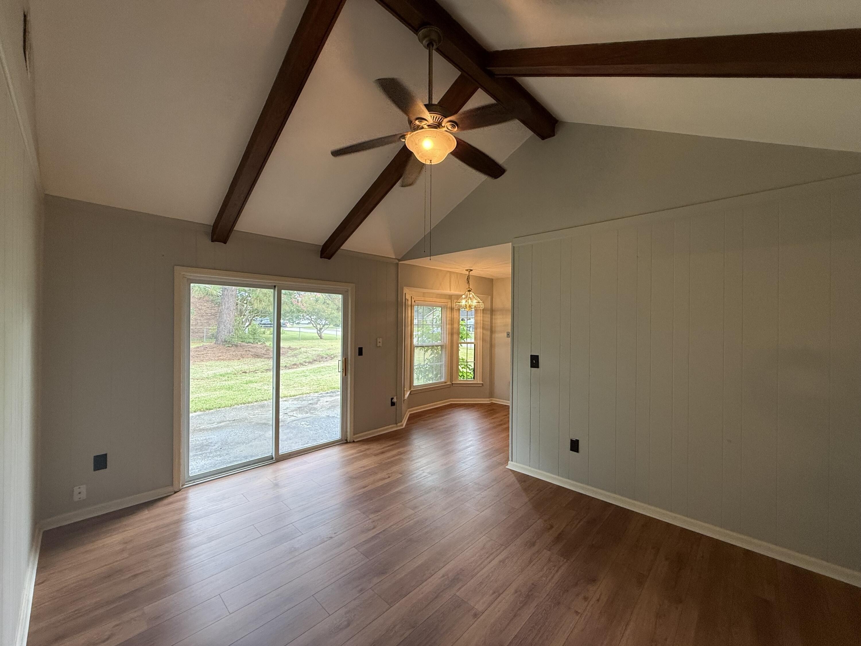 209 Longstreet St – photo 5