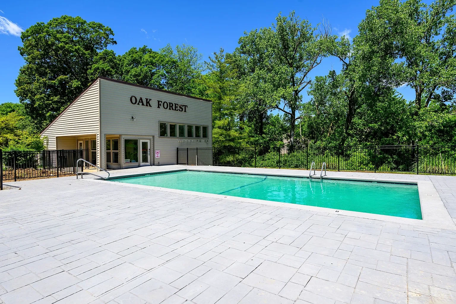 Oak Forest Apartments – photo 4