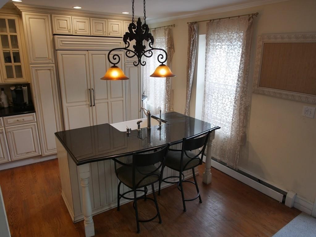 32 Warwick St unit 0 – photo 5