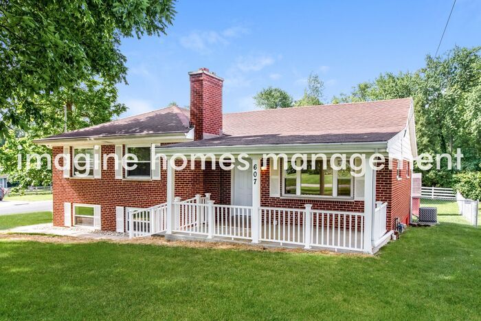 607 W Kemper Rd – photo 3
