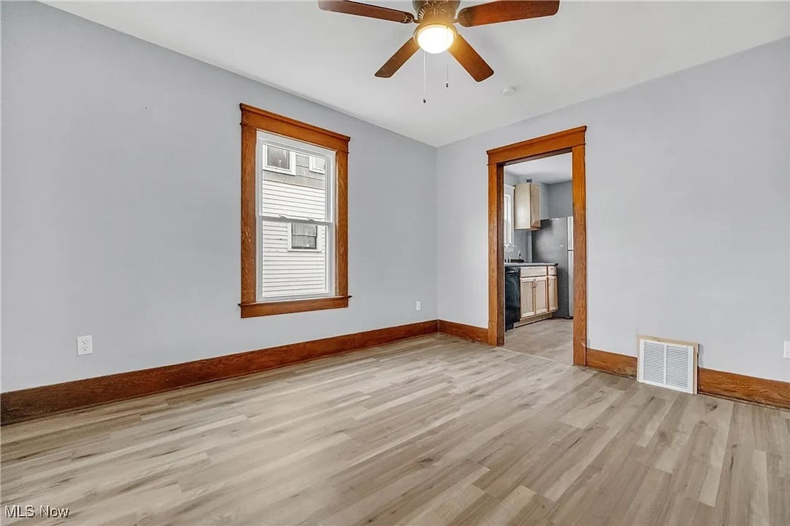 412 W 28th St – photo 4