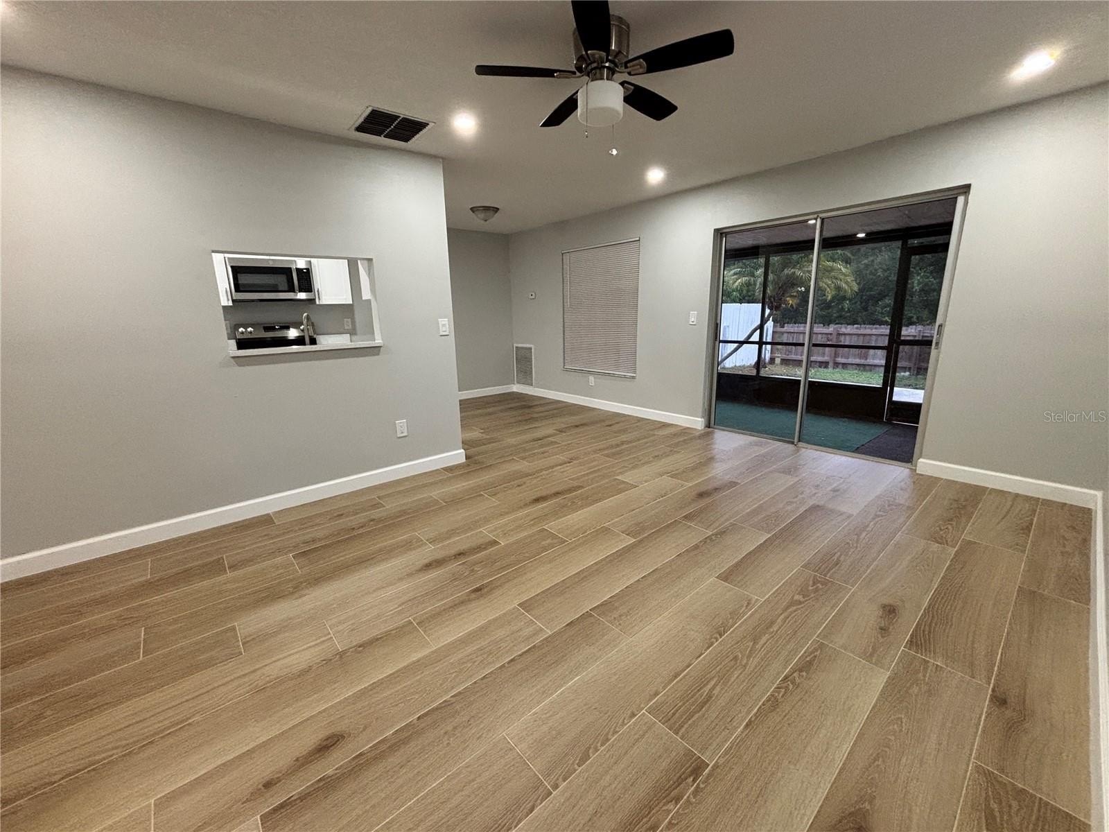 14025 Village View Dr – photo 2