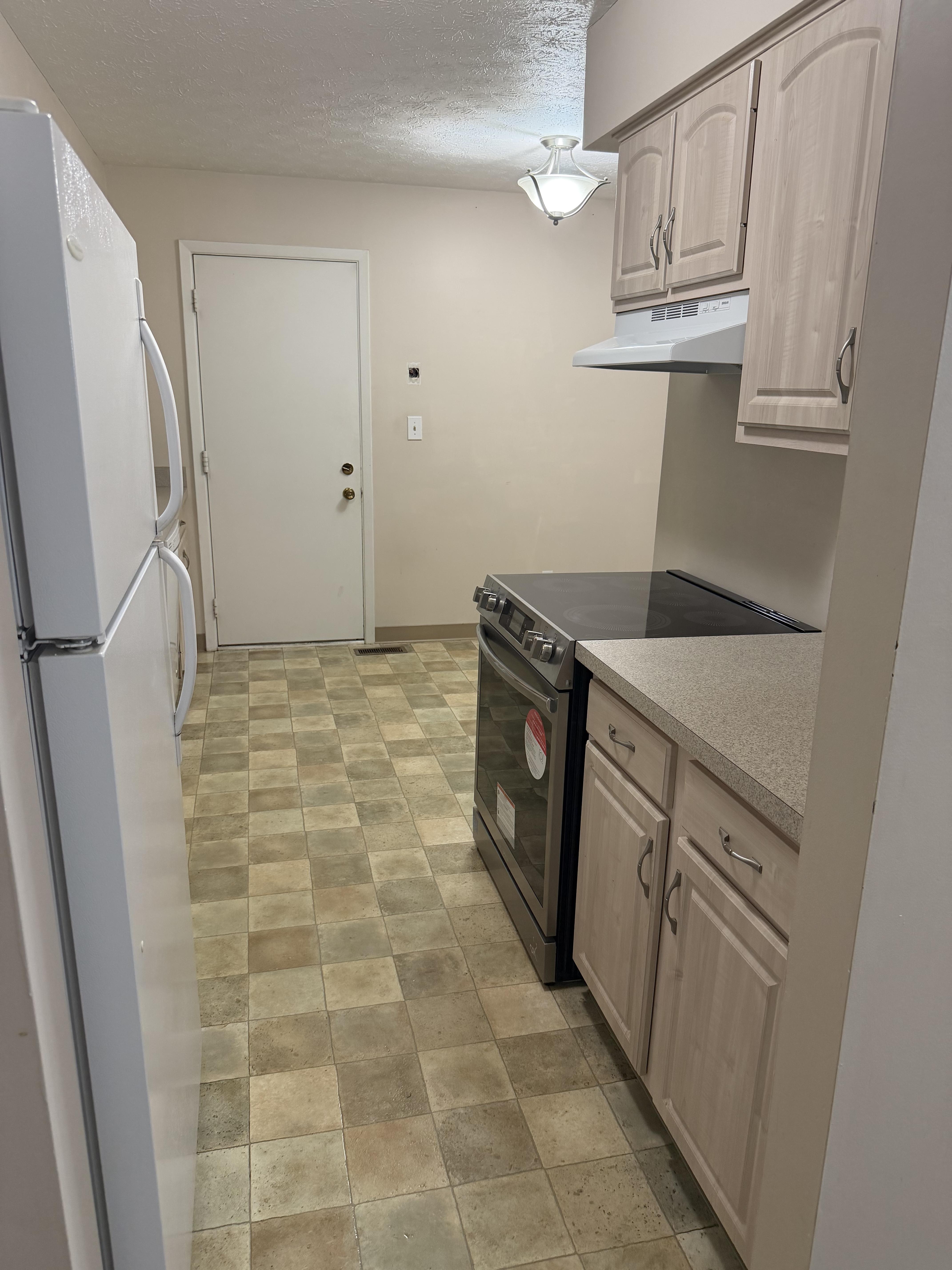4458 Habersham Ln N unit 223 – photo 4
