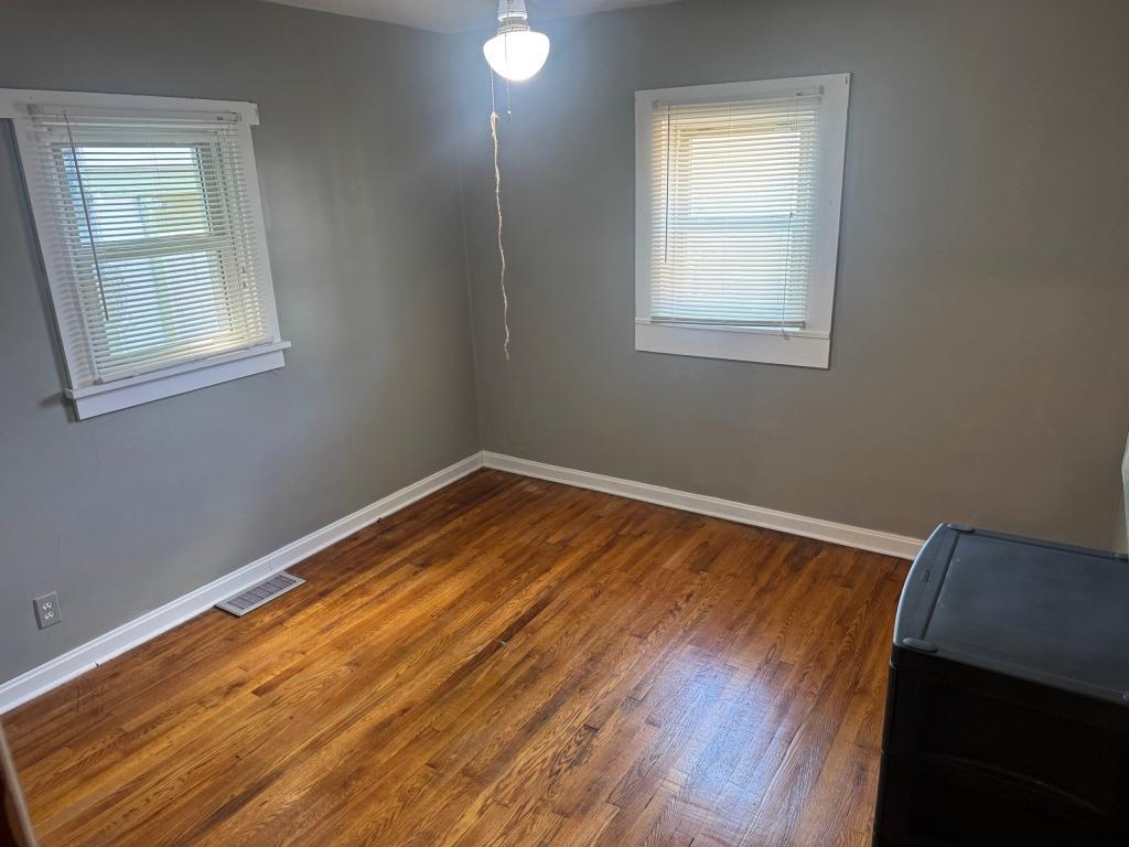 316 Abbott Ct – photo 3