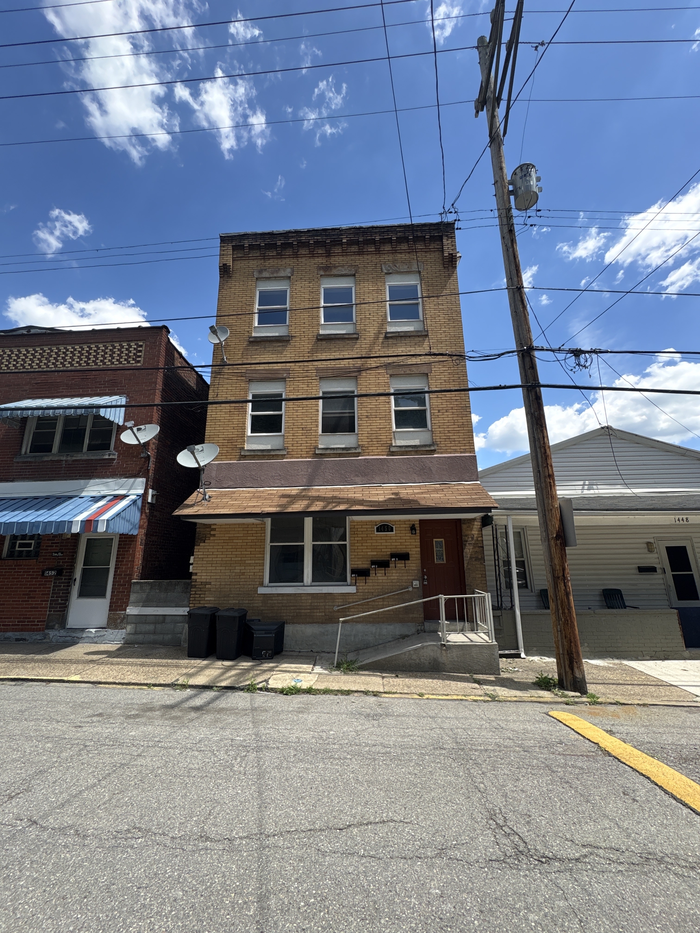 1450 Fleming Ave unit 2 – photo 1
