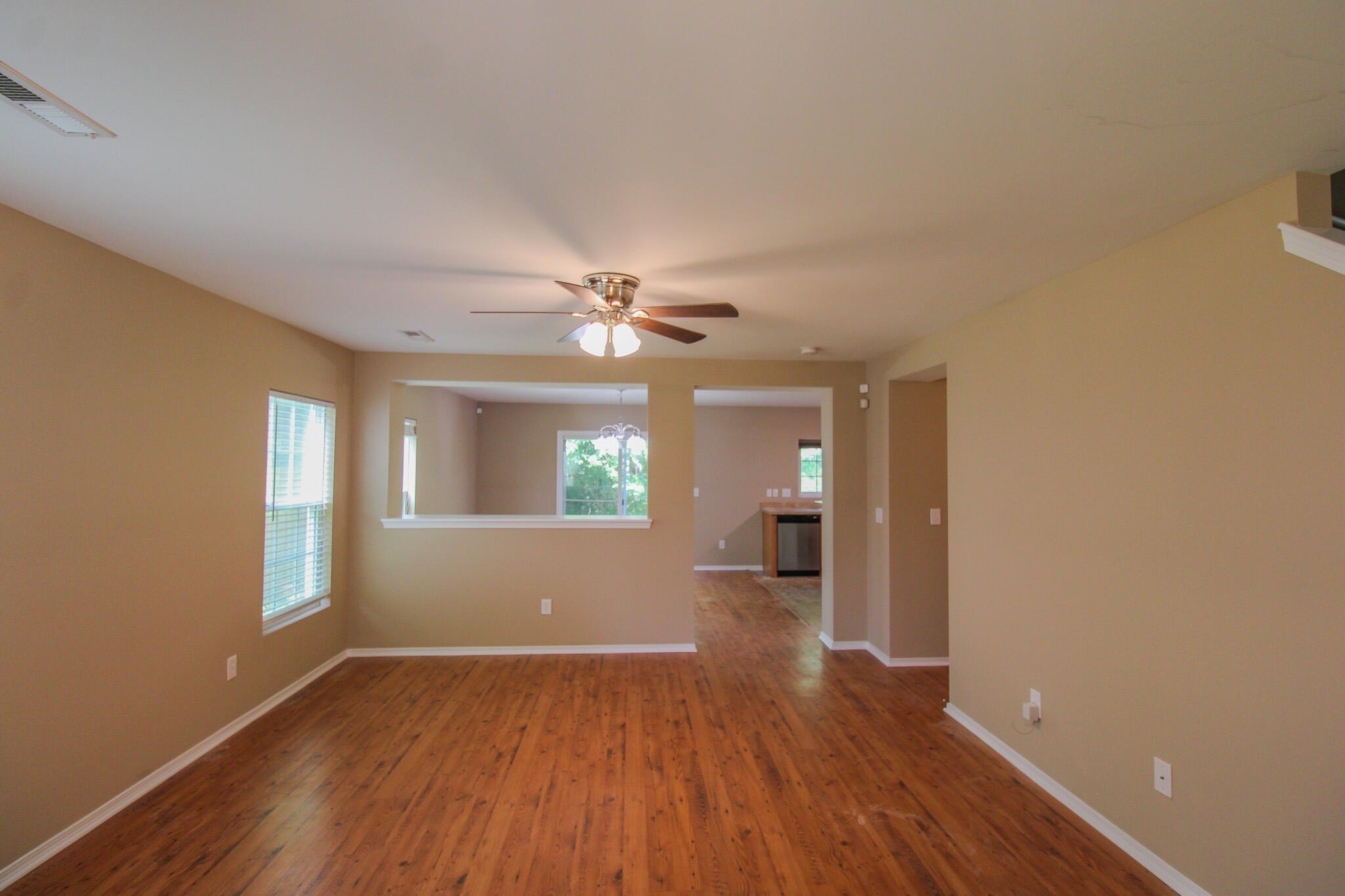 8811 Kellum Dr – photo 4
