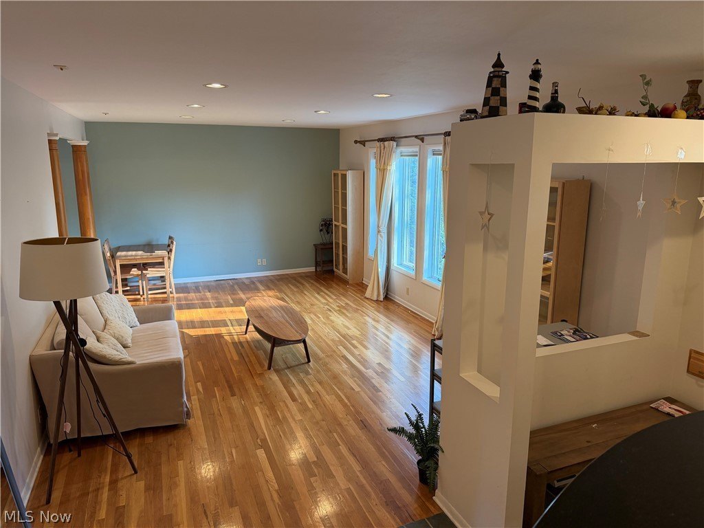 2455 Buckhurst Dr – photo 3