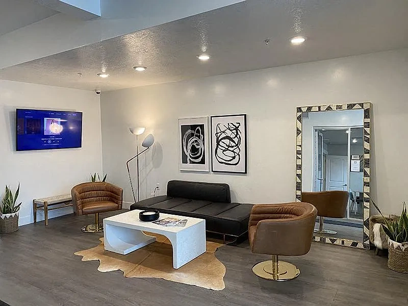District North Apartments – photo 1