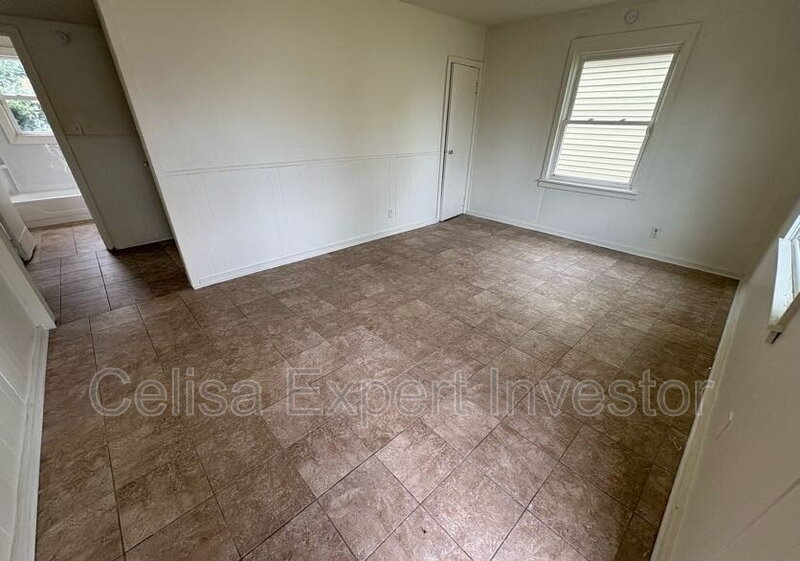 3128 Mc Donald St – photo 2