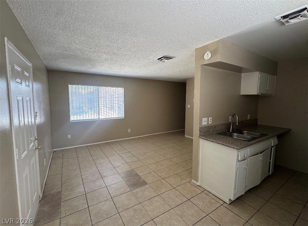 2505 Cedar Ave #1 – photo 3