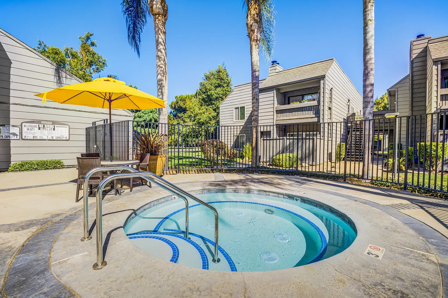Stoneybrook Apartments – photo 3
