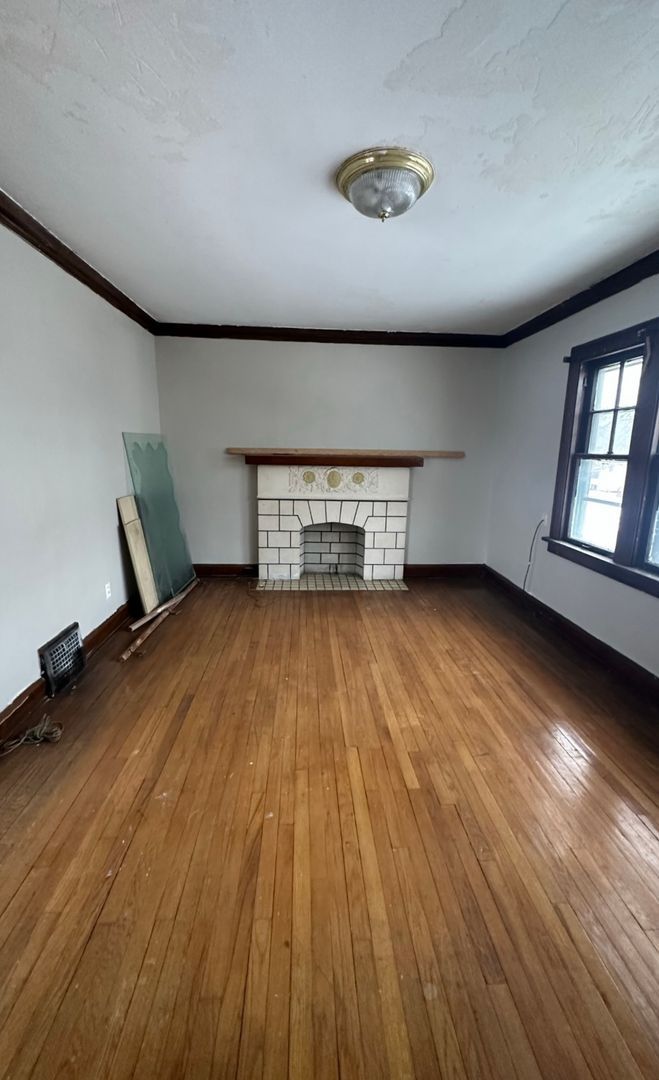 3908 E 123rd St unit UP – photo 3