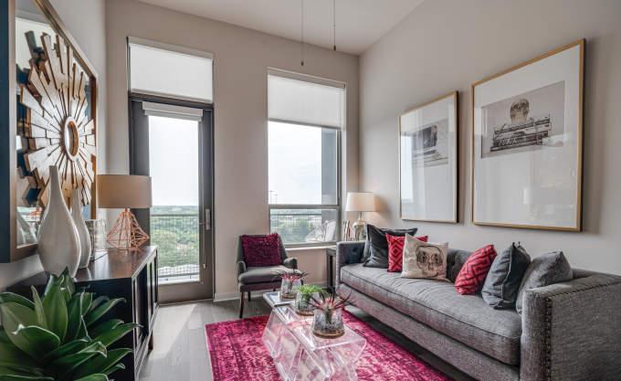 921 Usener St – photo 1