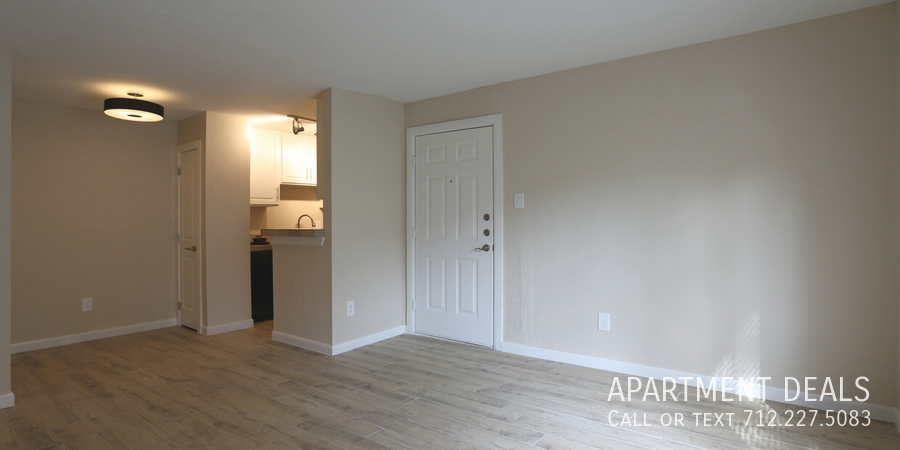 70 Northpoint Dr – photo 3