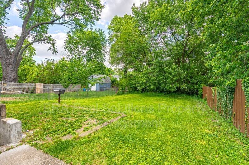 7032 La Boiteaux Ave – photo 5