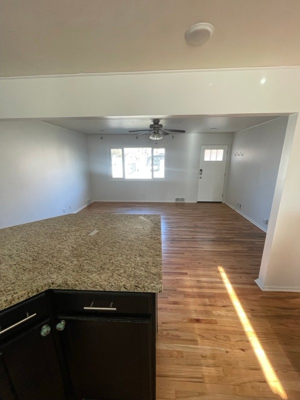 1030 E Atkin Ave – photo 4