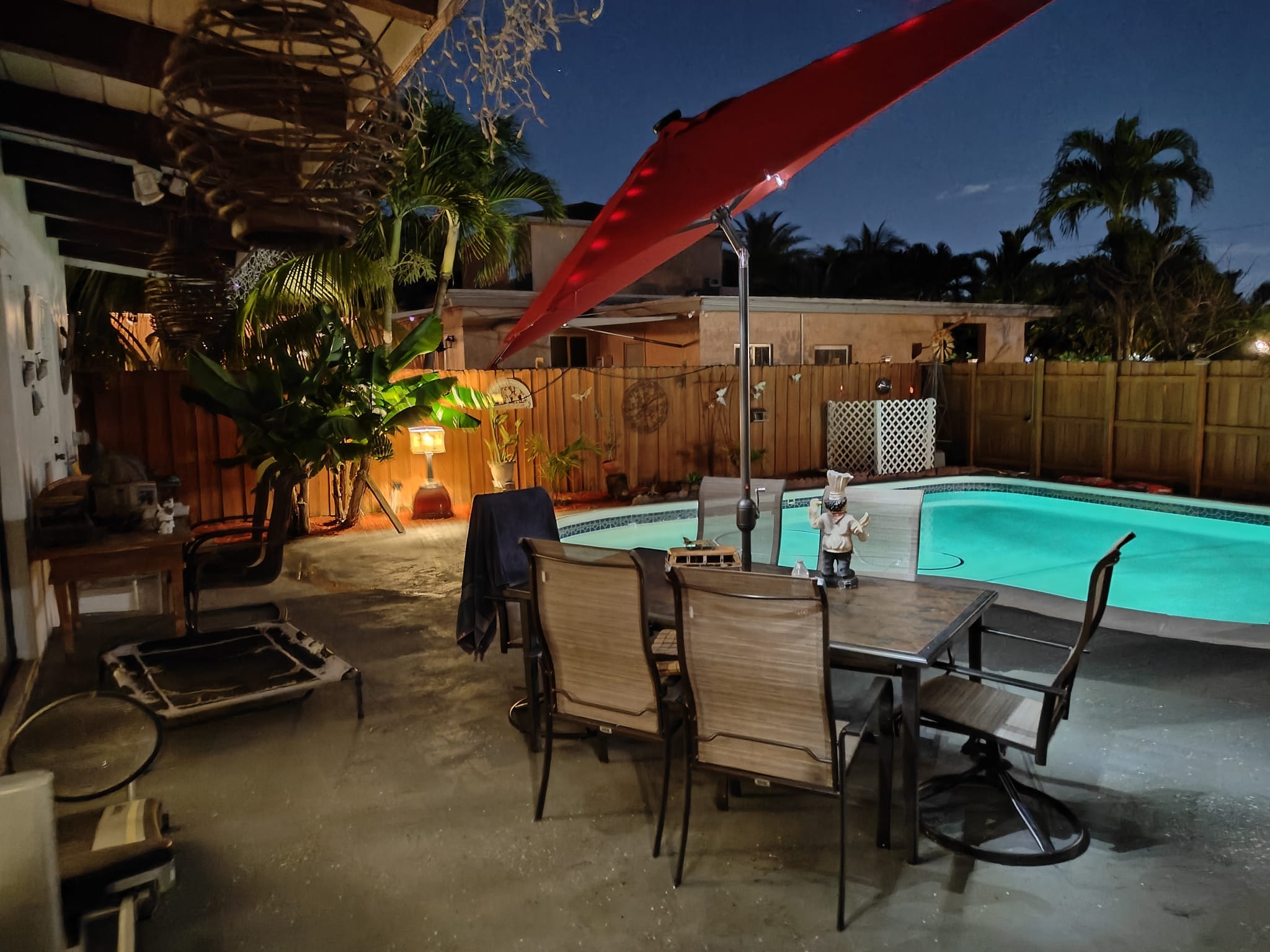 2835 Dewey St – photo 4