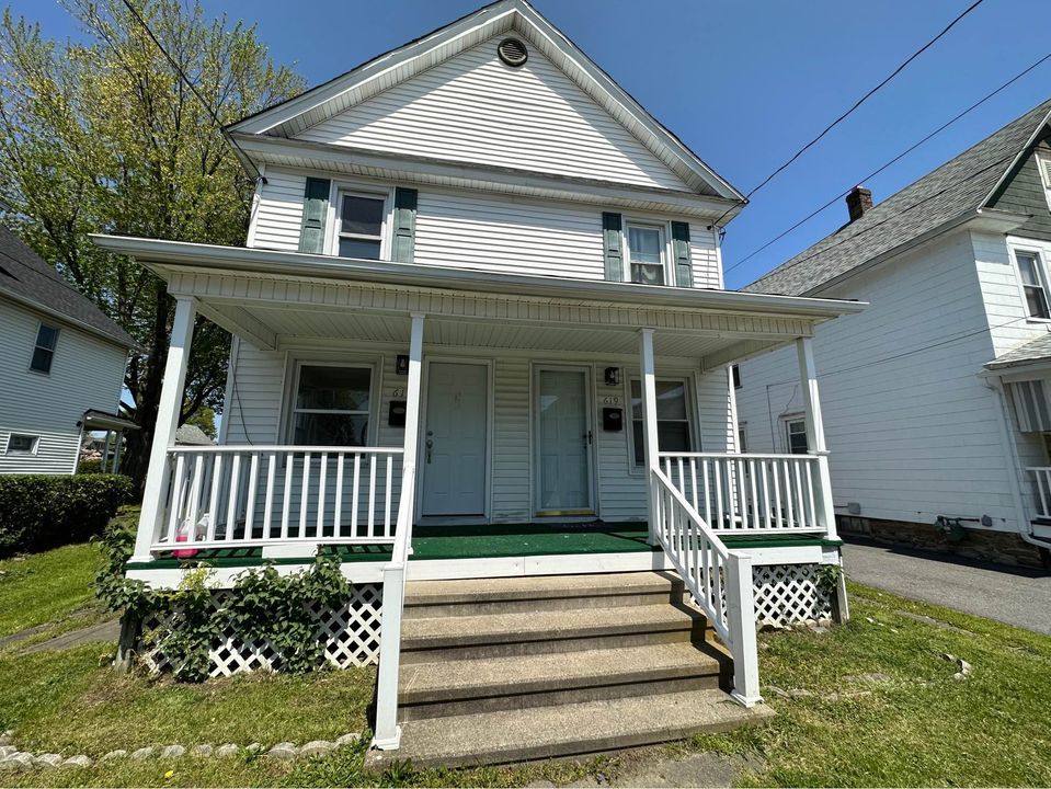 619 Dean St unit 619 Dean – photo 1