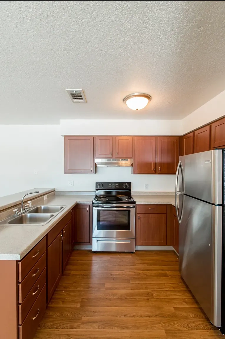 Jackson Farm Apartments – photo 3