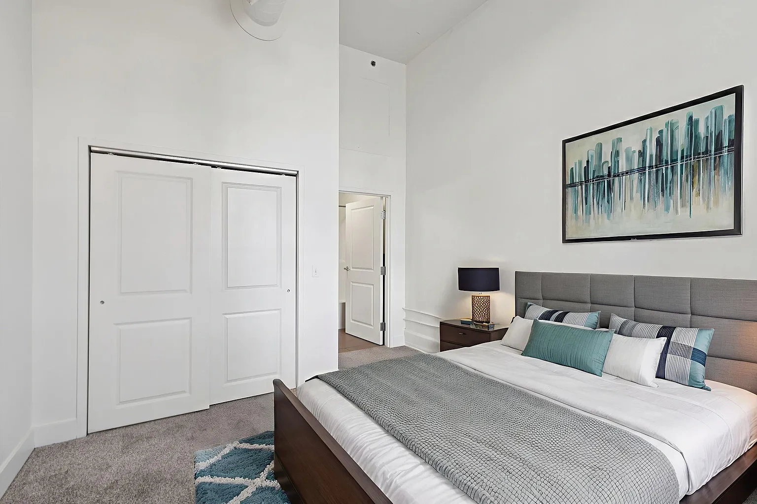 Residences at South High – photo 4