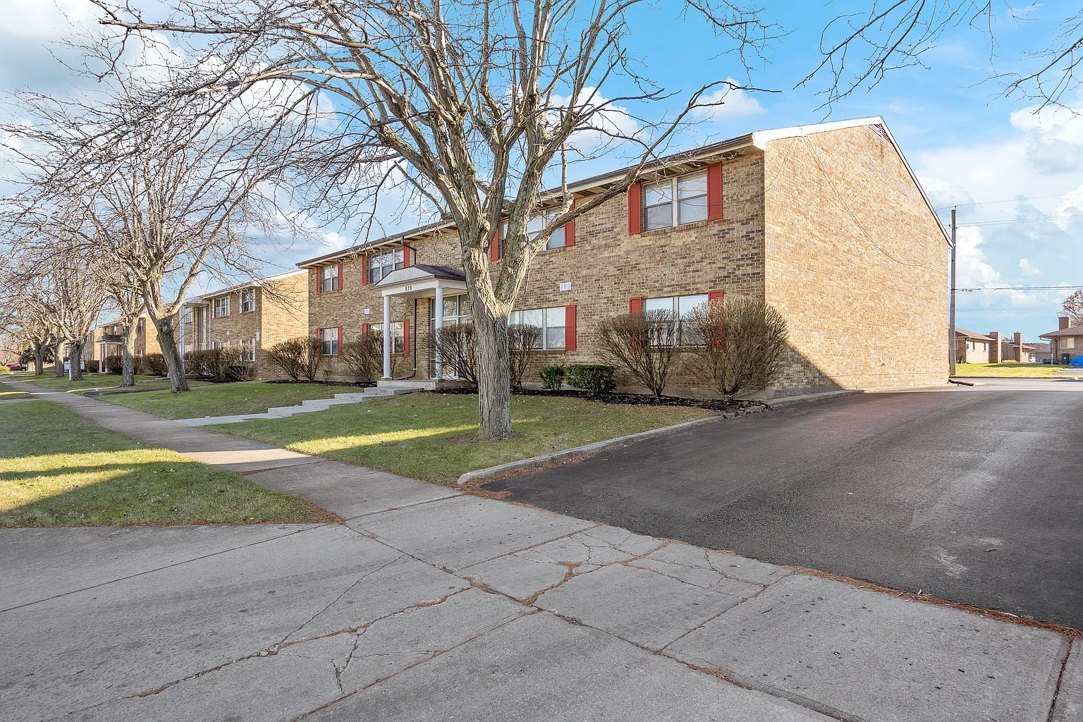 860 West Alkaline Springs Road – photo 2