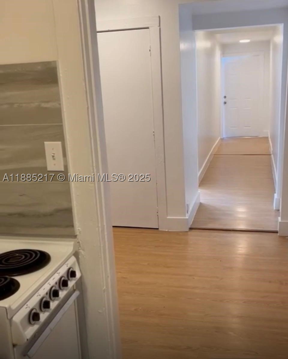 506 18th St #B – photo 4