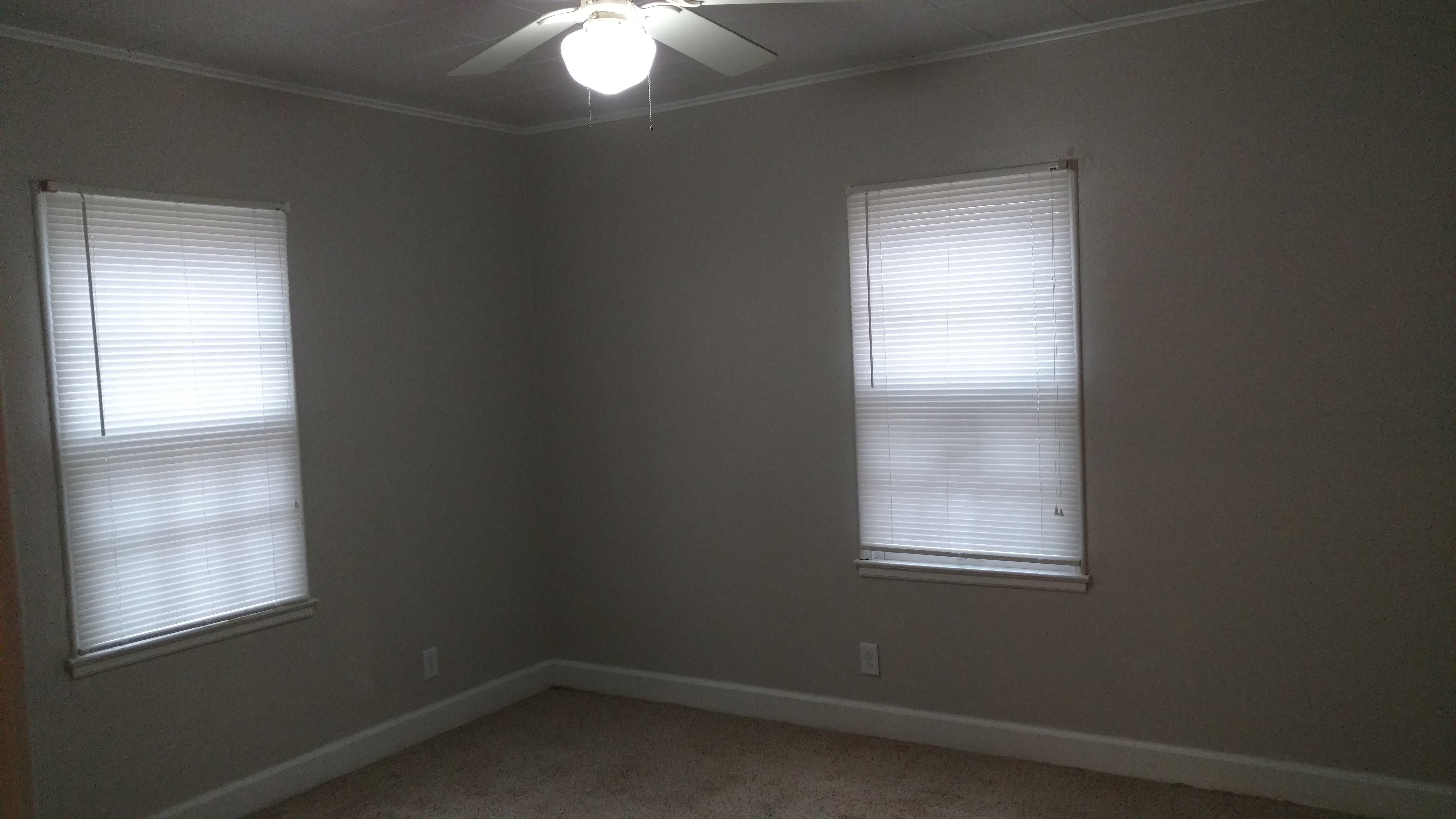 906 N 5th Ave W – photo 3