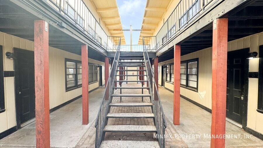 5005 Avenue W – photo 2