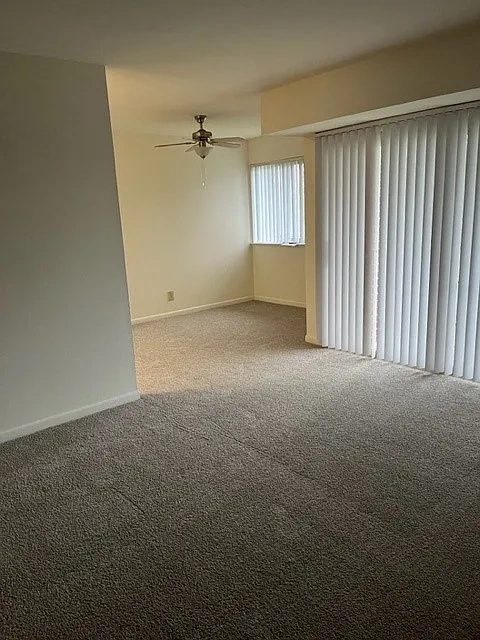 York Apartments – photo 4