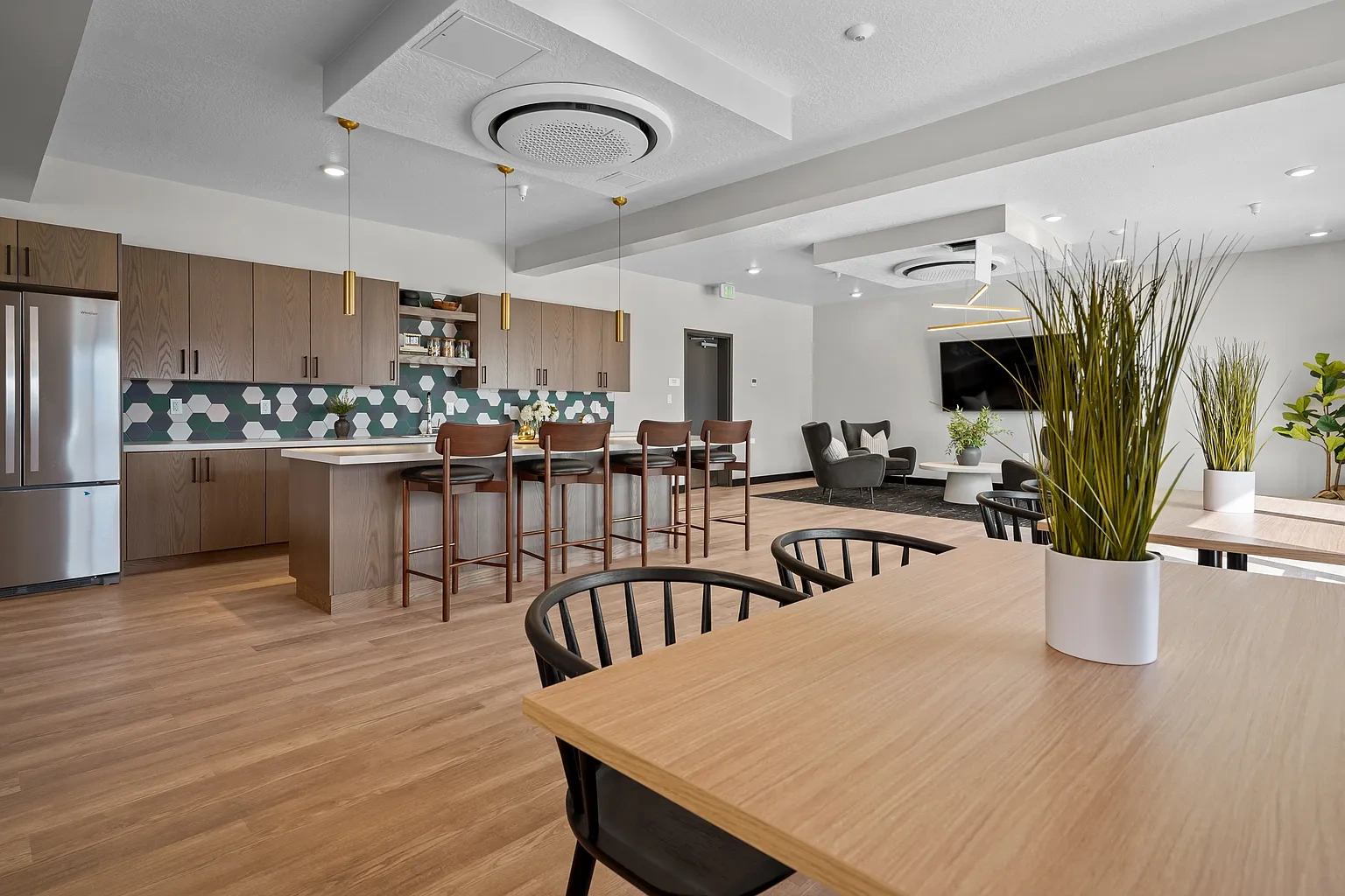 Decker Station Apartments – photo 5