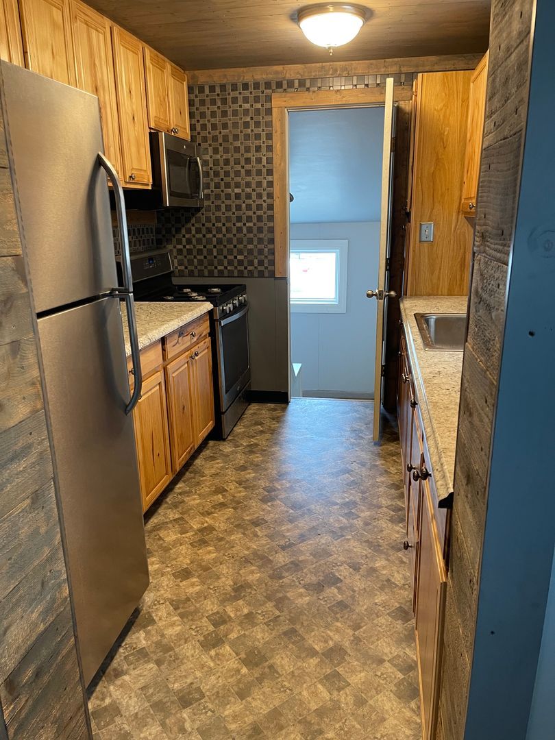 37939 Vine St unit Rear – photo 2