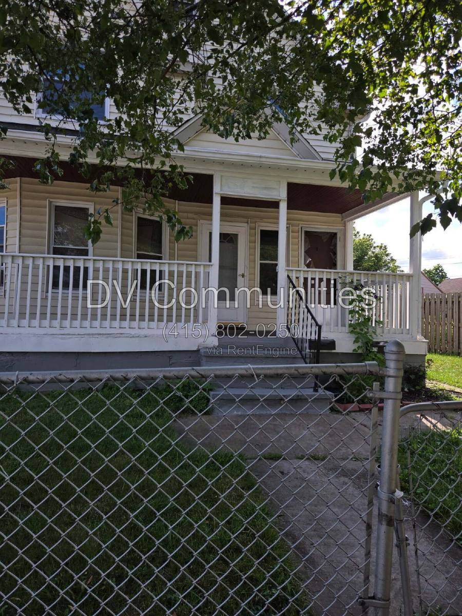 3475 W 46th St – photo 1
