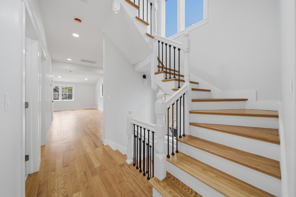 16 Putnam St #2 – photo 4