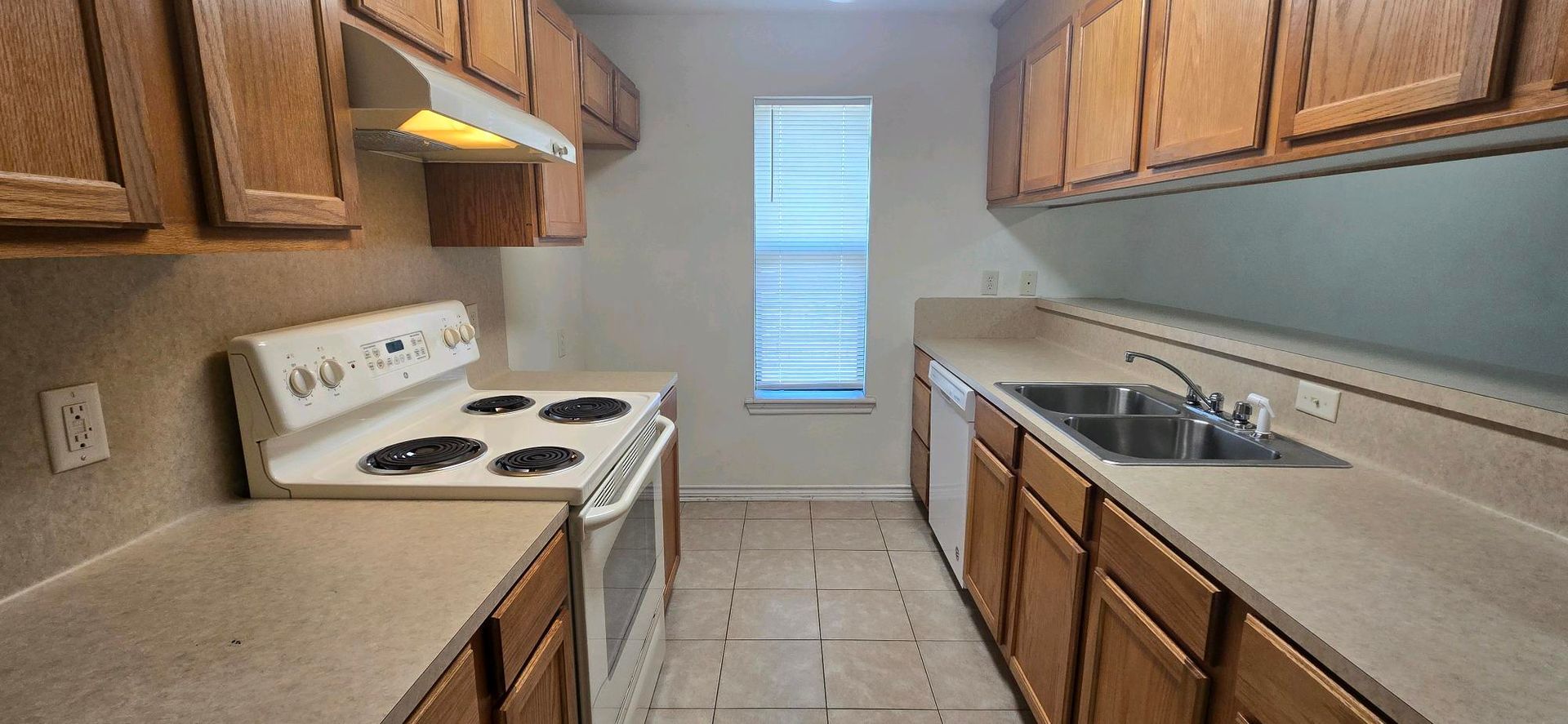 1717 Clearwood Dr unit 1717 – photo 4