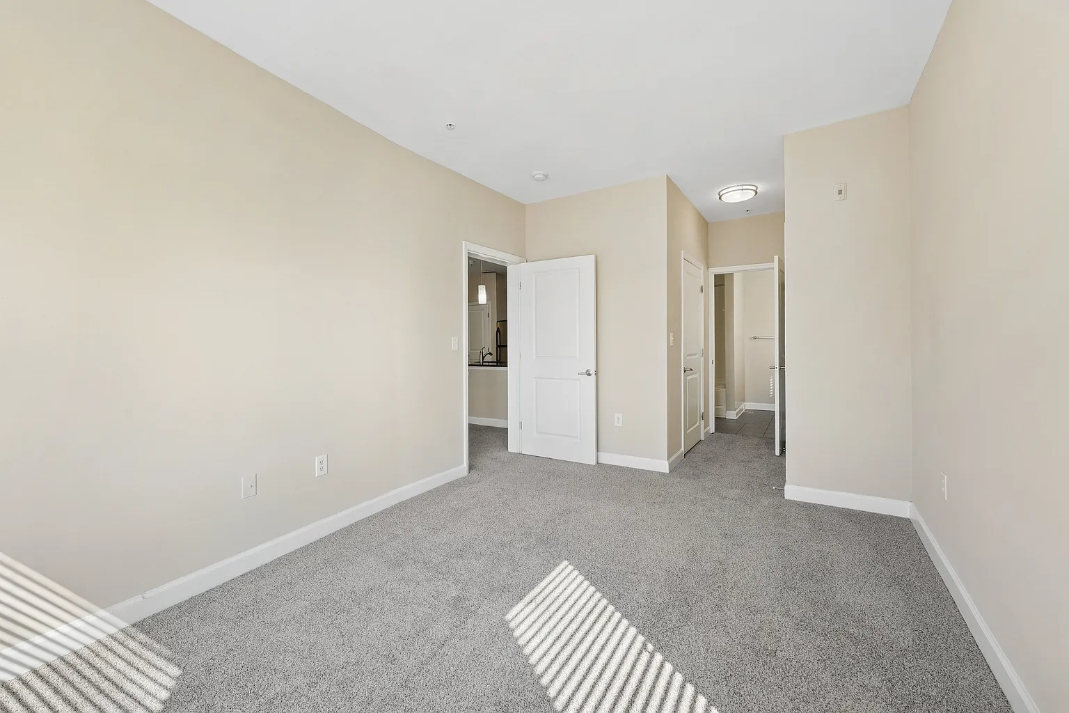 The Galaxy Apartments – photo 1