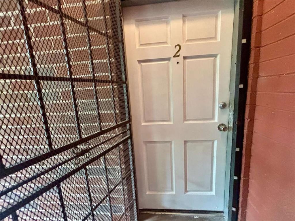 1048 Washington St SW unit 2 – photo 2