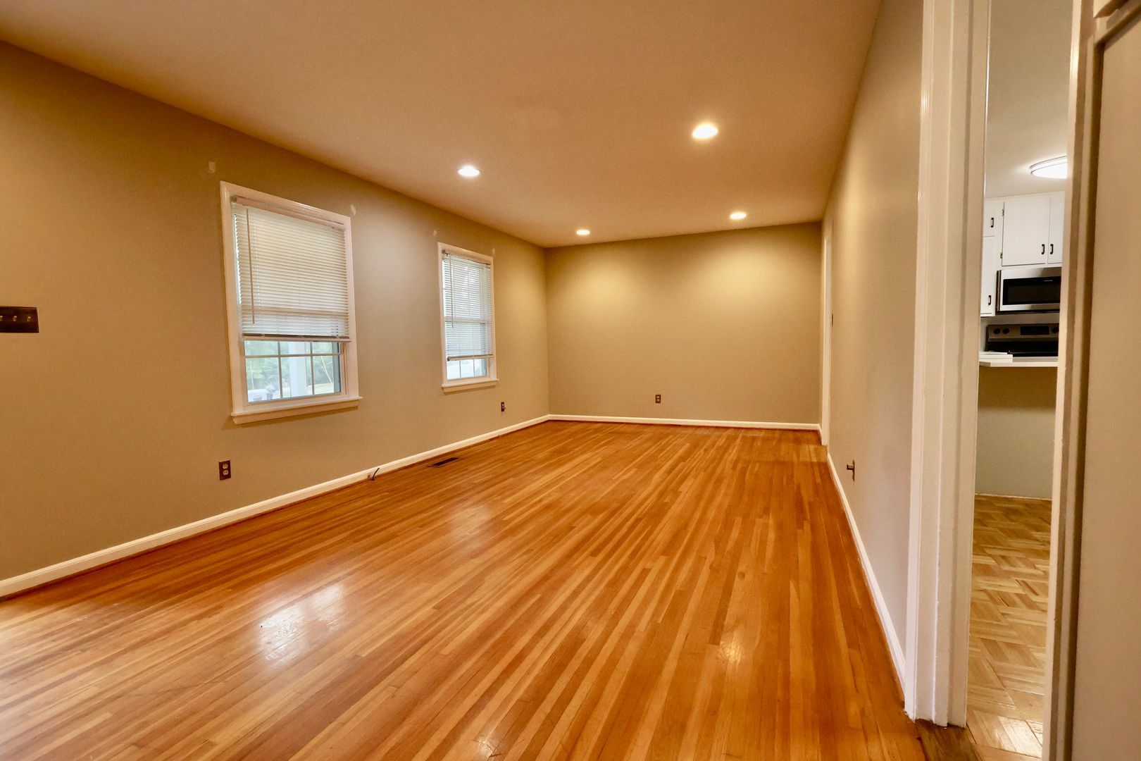 536 Edgecrest Cir – photo 4