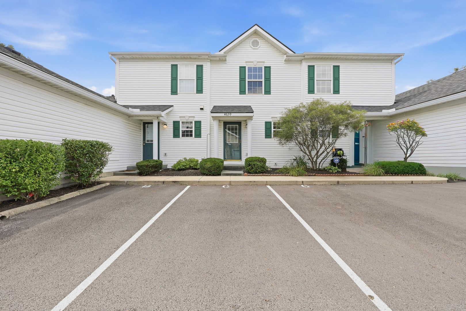 4659 Parrau Dr – photo 1
